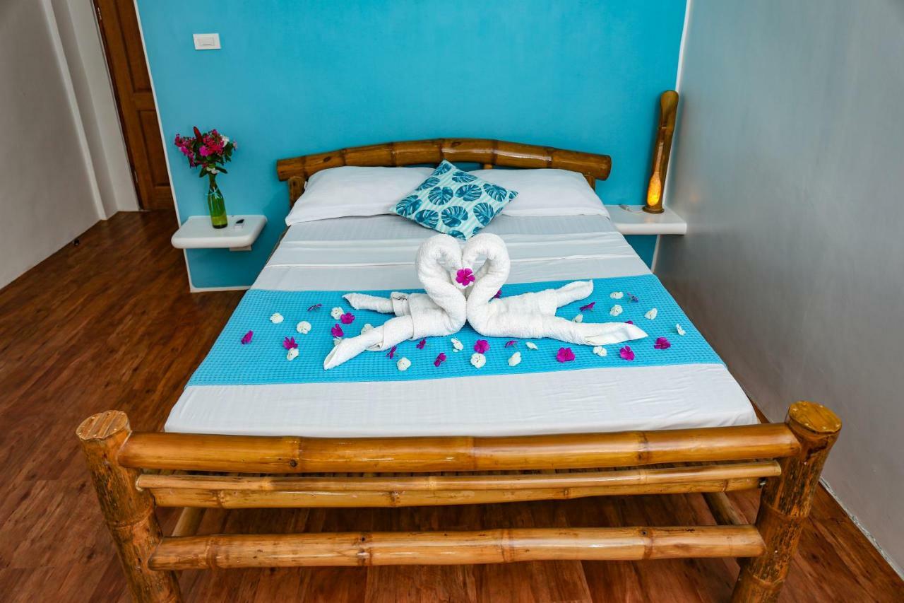 Lunazul Guesthouse San Vicente  Bagian luar foto